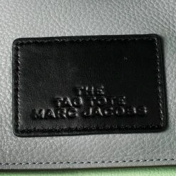 Marc Jacobs Grey Pebbled Leather The Tag Tote For Women -Marc Jacobs shop luxury women marc by marc jacobs used handbags p431791 012