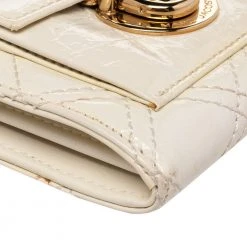 Marc Jacobs Cream Patent Leather Double Pocket Wallet For Women -Marc Jacobs shop luxury women marc jacobs new handbags p482934 009