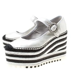 Marc Jacobs Metallic Silver Leather Suzi Crystal Embellished Brooch Mary Jane Espadrille Platforms Size 39 For Women 11 Marc Jacobs Metallic Silver Leather Suzi Crystal Embellished Brooch Mary Jane Espadrille Platforms Size 39 For Women -Marc Jacobs shop luxury women marc jacobs new shoes p174737 007