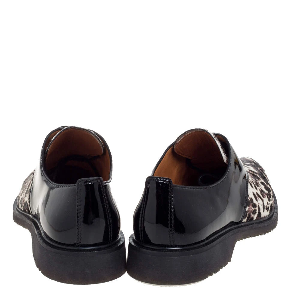 Marc Jacobs Black Patent Leather And Pony Hair Lace Up Derby Size 40 For Women 5 Marc Jacobs Black Patent Leather And Pony Hair Lace Up Derby Size 40 For Women - Image 5