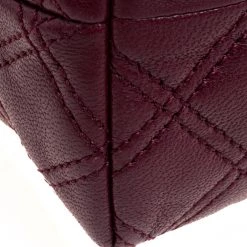 Marc Jacobs Burgundy Quilted Leather Baroque Shoulder Bag For Women -Marc Jacobs shop luxury women marc jacobs used handbags p102185 011