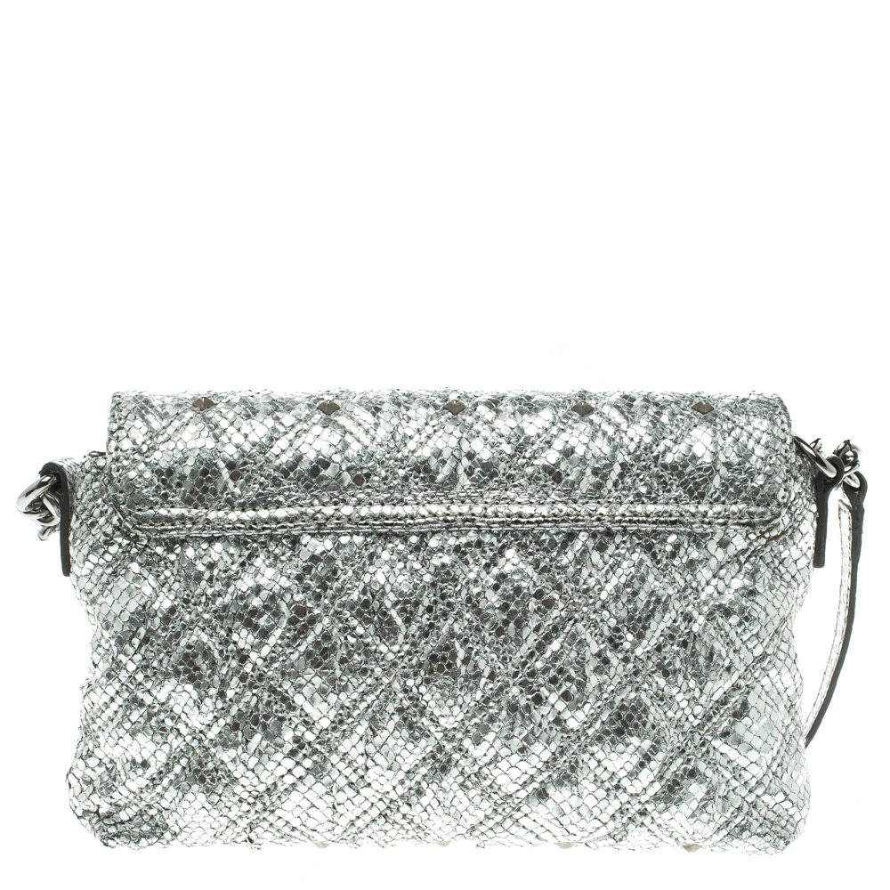 Marc Jacobs Silver Quilted Python Embossed Leather Crossbody Bag For Women 4 Marc Jacobs Silver Quilted Python Embossed Leather Crossbody Bag For Women - Image 4