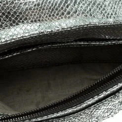 Marc Jacobs Silver Quilted Python Embossed Leather Crossbody Bag For Women 17 Marc Jacobs Silver Quilted Python Embossed Leather Crossbody Bag For Women -Marc Jacobs shop luxury women marc jacobs used handbags p123992 0007