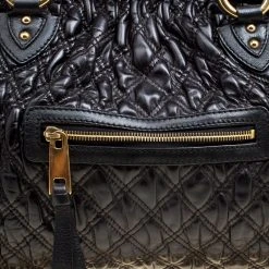 Marc Jacobs Black Quilted Leather Stam Top Handle Bag For Women 15 Marc Jacobs Black Quilted Leather Stam Top Handle Bag For Women -Marc Jacobs shop luxury women marc jacobs used handbags p167327 008