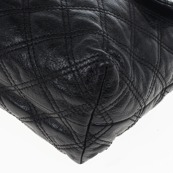 Marc Jacobs The XL Quilting Shoulder Bag For Women 12 Marc Jacobs The XL Quilting Shoulder Bag For Women - Image 12