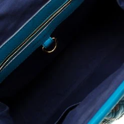 Marc Jacobs Blue Quilted Leather Robert Leslie Stam Top Handle Bag For Women 17 Marc Jacobs Blue Quilted Leather Robert Leslie Stam Top Handle Bag For Women -Marc Jacobs shop luxury women marc jacobs used handbags p180528 002