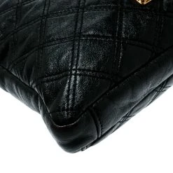Marc Jacobs Black Quilted Leather IPad Chain Crossbody Bag For Women 20 Marc Jacobs Black Quilted Leather IPad Chain Crossbody Bag For Women -Marc Jacobs shop luxury women marc jacobs used handbags p181305 004