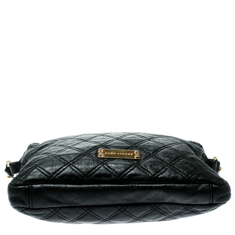 Marc Jacobs Black Quilted Leather IPad Chain Crossbody Bag For Women 6 Marc Jacobs Black Quilted Leather IPad Chain Crossbody Bag For Women - Image 6