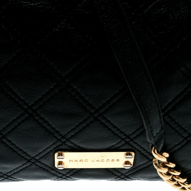 Marc Jacobs Black Quilted Leather IPad Chain Crossbody Bag For Women 5 Marc Jacobs Black Quilted Leather IPad Chain Crossbody Bag For Women - Image 5