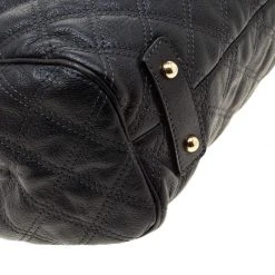 Marc Jacobs Black Quilted Leather Stam Shoulder Bag For Women 20 Marc Jacobs Black Quilted Leather Stam Shoulder Bag For Women -Marc Jacobs shop luxury women marc jacobs used handbags p206085 011