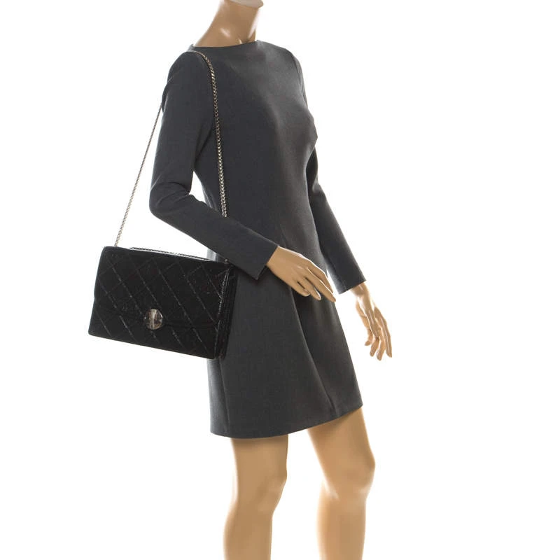 Marc Jacobs Black Quilted Shoulder Bag For Women 2 Marc Jacobs Black Quilted Shoulder Bag For Women - Image 2