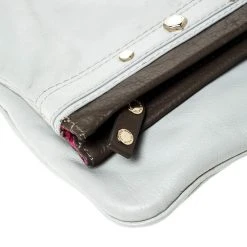 Marc By Marc Jacobs Light Grey/Brown Leather Magazine Fold Over Clutch For Women 22 Marc By Marc Jacobs Light Grey/Brown Leather Magazine Fold Over Clutch For Women -Marc Jacobs shop luxury women marc jacobs used handbags p227259 012