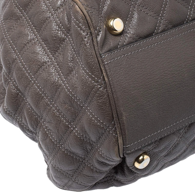 Marc Jacobs Khaki Mix Quilted Leather Classic East-West Tote For Women 18 Marc Jacobs Khaki Mix Quilted Leather Classic East-West Tote For Women - Image 18