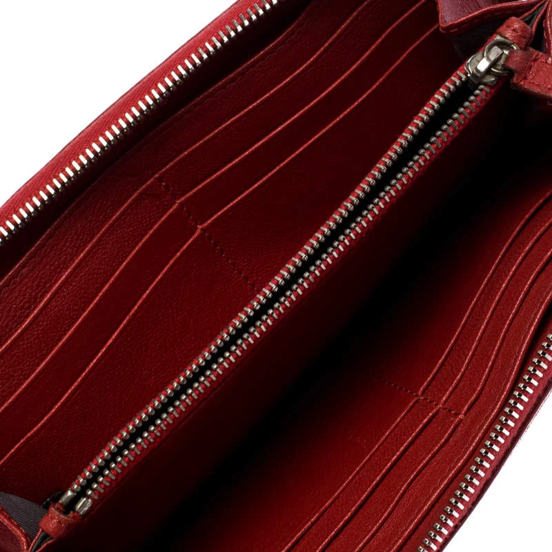 Marc Jacobs Red Studded Leather Zip Around Continental Wallet For Women 2 Marc Jacobs Red Studded Leather Zip Around Continental Wallet For Women - Image 2