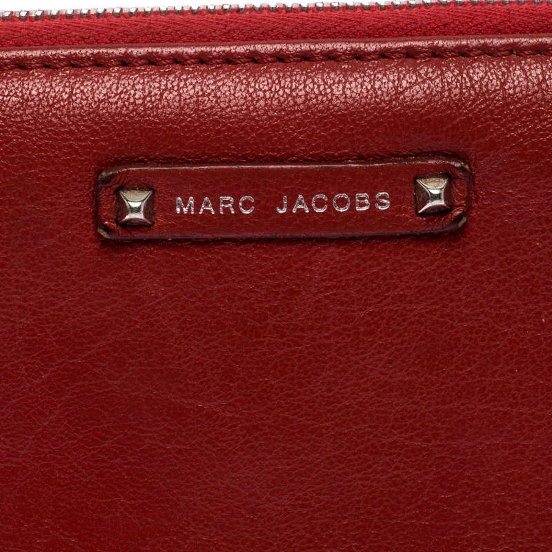 Marc Jacobs Red Studded Leather Zip Around Continental Wallet For Women 5 Marc Jacobs Red Studded Leather Zip Around Continental Wallet For Women - Image 5