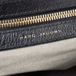 Marc Jacobs Black Quilted Snakeskin Embossed Leather Tote For Women -Marc Jacobs shop luxury women marc jacobs used handbags p259066 001