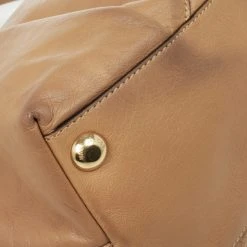 Marc Jacobs Tan Leather Irina Large Tote For Women -Marc Jacobs shop luxury women marc jacobs used handbags p31032 007
