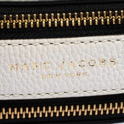 Marc Jacobs White Leather Small Shutter Camera Shoulder Bag For Women 26 Marc Jacobs White Leather Small Shutter Camera Shoulder Bag For Women -Marc Jacobs shop luxury women marc jacobs used handbags p347201 007