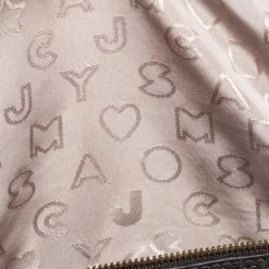 Marc By Marc Jacobs Grey Ostrich Embossed Leather Ozzie Square Lucy Tote For Women 21 Marc By Marc Jacobs Grey Ostrich Embossed Leather Ozzie Square Lucy Tote For Women -Marc Jacobs shop luxury women marc jacobs used handbags p365885 012