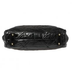 Marc Jacobs Black Crinkled Leather Stam Satchel For Women 16 Marc Jacobs Black Crinkled Leather Stam Satchel For Women -Marc Jacobs shop luxury women marc jacobs used handbags p366997 010