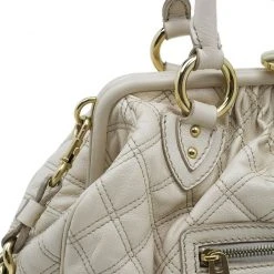 Marc Jacobs Beige Quilted Leather Stam Shoulder Bag For Women 21 Marc Jacobs Beige Quilted Leather Stam Shoulder Bag For Women -Marc Jacobs shop luxury women marc jacobs used handbags p39715 0007