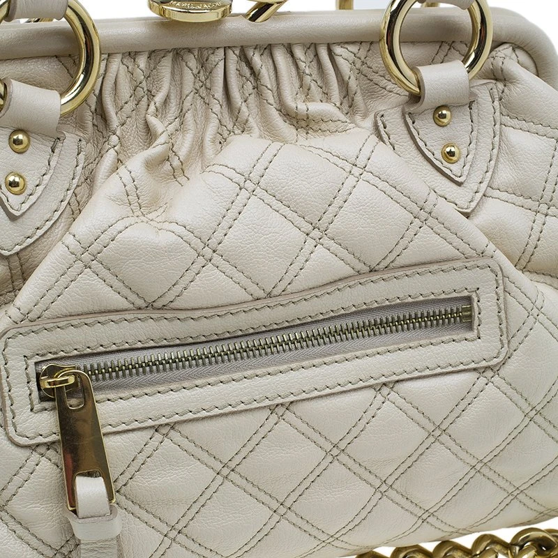 Marc Jacobs Beige Quilted Leather Stam Shoulder Bag For Women 8 Marc Jacobs Beige Quilted Leather Stam Shoulder Bag For Women - Image 8