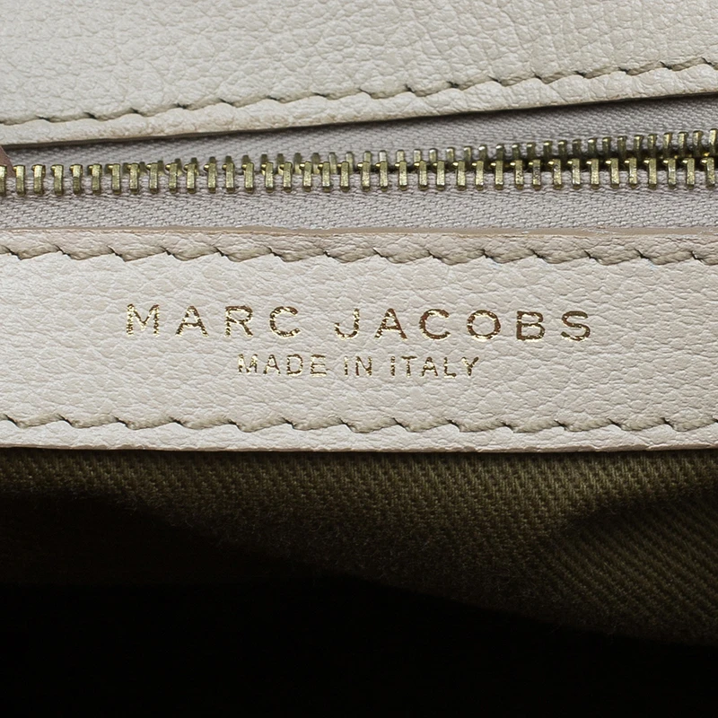 Marc Jacobs Beige Quilted Leather Stam Shoulder Bag For Women 14 Marc Jacobs Beige Quilted Leather Stam Shoulder Bag For Women - Image 14