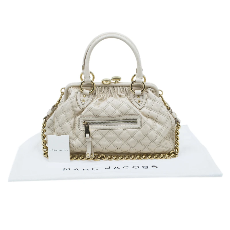Marc Jacobs Beige Quilted Leather Stam Shoulder Bag For Women 15 Marc Jacobs Beige Quilted Leather Stam Shoulder Bag For Women - Image 15