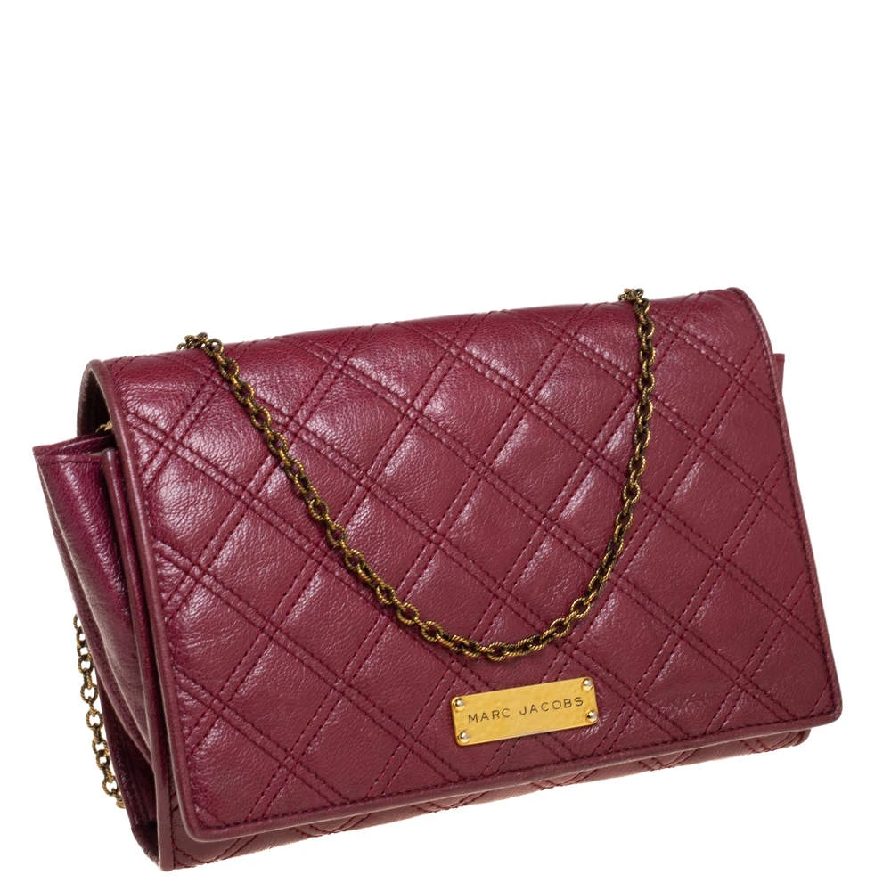 Marc Jacobs Burgundy Quilted Leather Flap Chain Clutch For Women 3 Marc Jacobs Burgundy Quilted Leather Flap Chain Clutch For Women - Image 3
