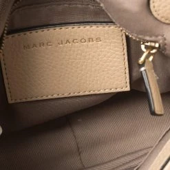Marc Jacobs Beige Leather Small Recruit Saddle Bag For Women -Marc Jacobs shop luxury women marc jacobs used handbags p412008 002