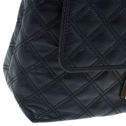 Marc Jacobs Black Quilted Leather XL Baroque Single Shoulder Bag For Women 25 Marc Jacobs Black Quilted Leather XL Baroque Single Shoulder Bag For Women -Marc Jacobs shop luxury women marc jacobs used handbags p43397 010