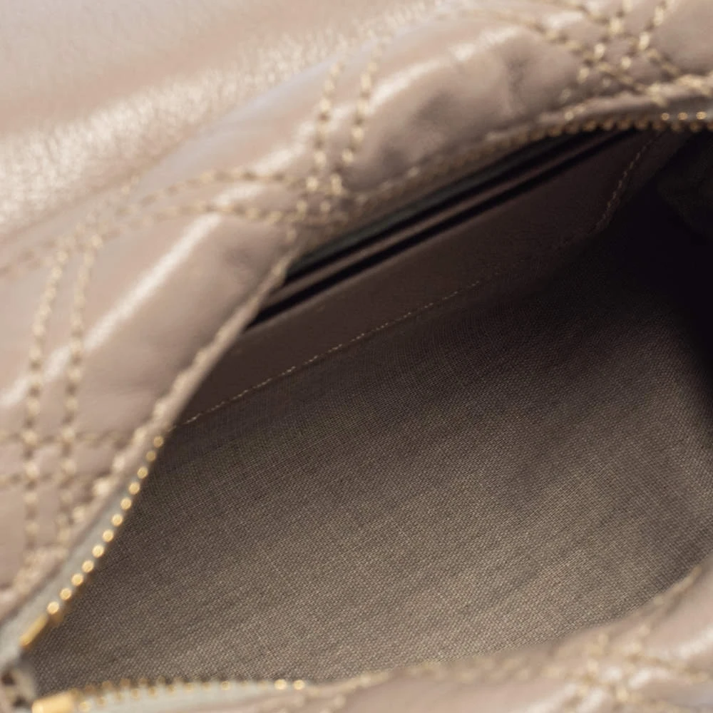 Marc Jacobs Taupe Quilted Leather Crossbody Bag For Women 7 Marc Jacobs Taupe Quilted Leather Crossbody Bag For Women - Image 7