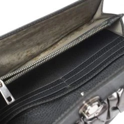 Marc Jacobs Mark Jacobs Metallic/Grey Gathered Coated Canvas And Leather Pushlock Clutch For Women 17 Marc Jacobs Mark Jacobs Metallic/Grey Gathered Coated Canvas And Leather Pushlock Clutch For Women -Marc Jacobs shop luxury women marc jacobs used handbags p459641 010