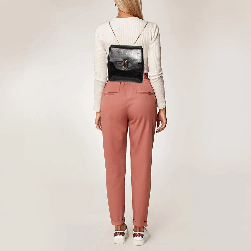 Marc Jacobs Black Patent Leather Chain Strap Backpack For Women 2 Marc Jacobs Black Patent Leather Chain Strap Backpack For Women - Image 2