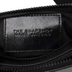 Marc Jacobs Black Glossy Leather Snapshot Camera Crossbody Bag For Women 18 Marc Jacobs Black Glossy Leather Snapshot Camera Crossbody Bag For Women -Marc Jacobs shop luxury women marc jacobs used handbags p480674 007