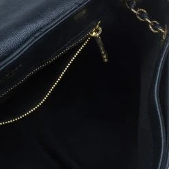 Marc Jacobs Black Leather Baroque Shoulder Bag For Women -Marc Jacobs shop luxury women marc jacobs used handbags p6139 013