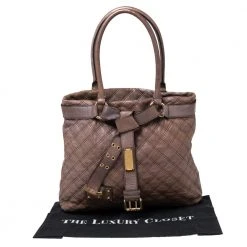 Marc Jacobs Brown Quilted Leather Casey Tote For Women 19 Marc Jacobs Brown Quilted Leather Casey Tote For Women -Marc Jacobs shop luxury women marc jacobs used handbags p618374 002