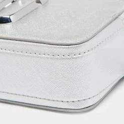 Marc Jacobs Silver Leather Snapshot Camera Crossbody Bag For Women 20 Marc Jacobs Silver Leather Snapshot Camera Crossbody Bag For Women -Marc Jacobs shop luxury women marc jacobs used handbags p621231 004