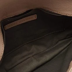 Marc Jacobs Beige Quilted Leather Bow Clutch For Women -Marc Jacobs shop luxury women marc jacobs used handbags p623033 002