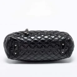 Marc Jacobs Black Quilted Patent Leather Stam Satchel For Women 18 Marc Jacobs Black Quilted Patent Leather Stam Satchel For Women -Marc Jacobs shop luxury women marc jacobs used handbags p667828 007