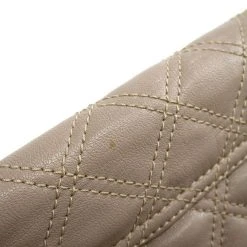 Marc Jacobs Grey Leather Baroque Large Single Shoulder Bag For Women 18 Marc Jacobs Grey Leather Baroque Large Single Shoulder Bag For Women -Marc Jacobs shop luxury women marc jacobs used handbags p69548 005