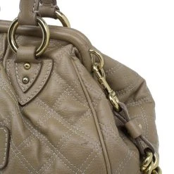 Marc Jacobs Beige Quilted Leather Stam Bag For Women 24 Marc Jacobs Beige Quilted Leather Stam Bag For Women -Marc Jacobs shop luxury women marc jacobs used handbags p8036 0009