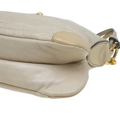 Marc Jacobs Beige Leather Mariah Shoulder Bag For Women 19 Marc Jacobs Beige Leather Mariah Shoulder Bag For Women -Marc Jacobs shop luxury women marc jacobs used handbags p87733 010