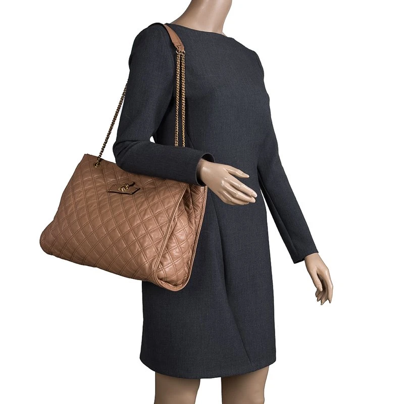 Marc Jacobs Beige Quilted Leather Juliette Chain Handle Tote For Women 2 Marc Jacobs Beige Quilted Leather Juliette Chain Handle Tote For Women - Image 2