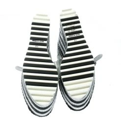 Marc Jacobs Metallic Silver Leather Suzi Crystal Embellished Brooch Mary Jane Espadrille Platforms Size 36 For Women -Marc Jacobs shop luxury women marc jacobs used shoes p176452 001