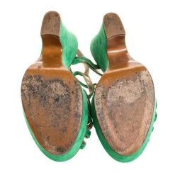 Marc Jacobs Green Suede Crystal Flower Embellished Ankle Strap Platform Sandals Size 39 For Women 13 Marc Jacobs Green Suede Crystal Flower Embellished Ankle Strap Platform Sandals Size 39 For Women -Marc Jacobs shop luxury women marc jacobs used shoes p256106 001