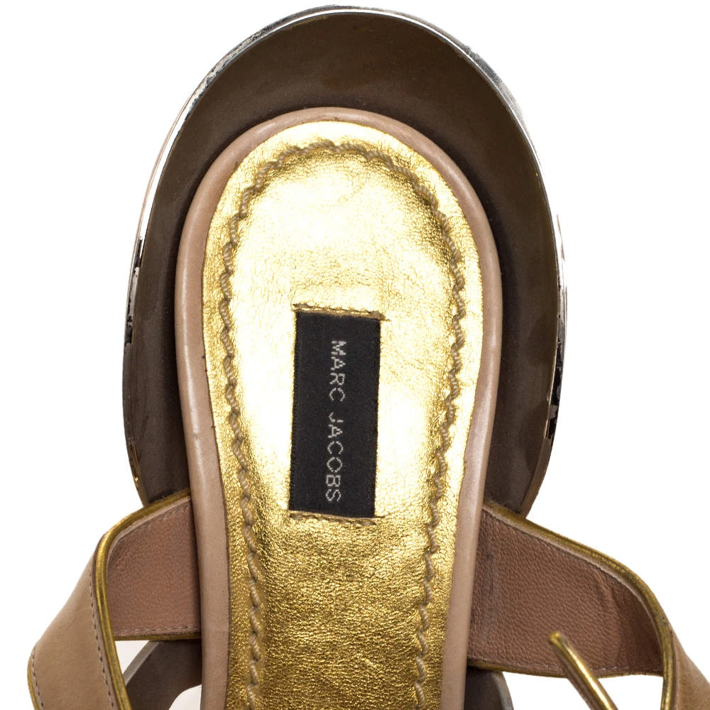 Marc Jacobs Beige Leather And Gold Piping Heart Wedge Ankle Strap Sandals Size 36.5 For Women 7 Marc Jacobs Beige Leather And Gold Piping Heart Wedge Ankle Strap Sandals Size 36.5 For Women - Image 7