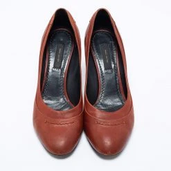 Marc Jacobs Brown Leather Round Toe Pumps Size 36.5 For Women 11 Marc Jacobs Brown Leather Round Toe Pumps Size 36.5 For Women -Marc Jacobs shop luxury women marc jacobs used shoes p661390 004